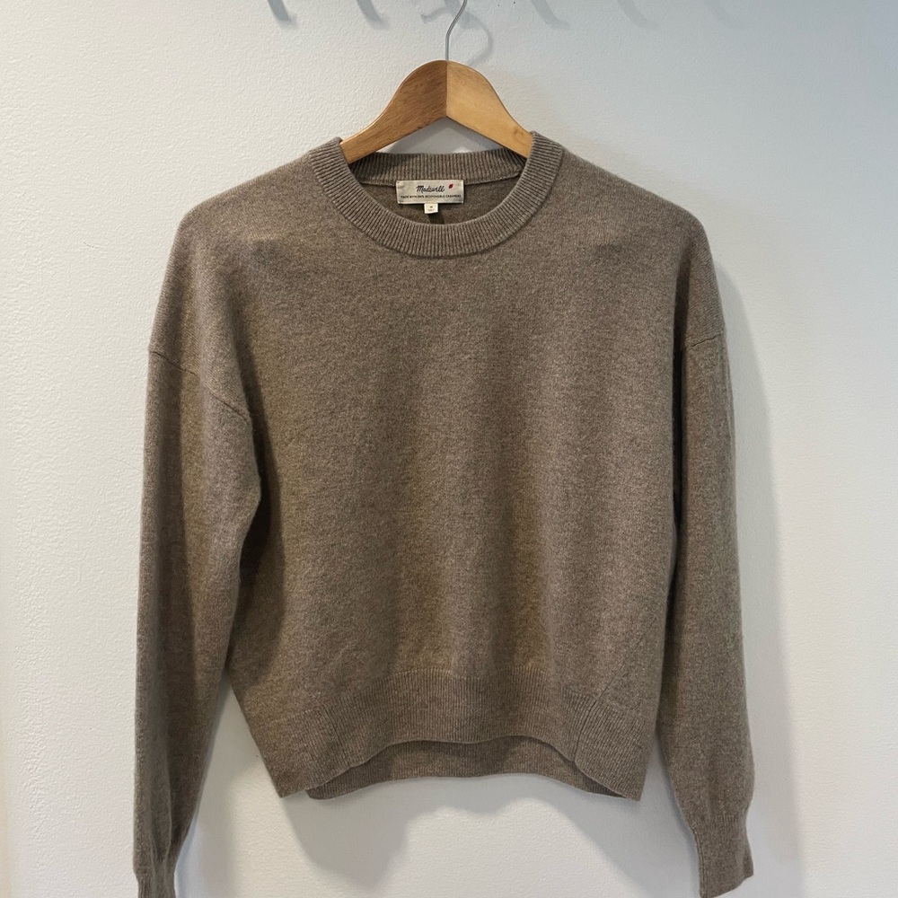 Madewell Brown Crew Neck Sweater with Ribbed Detailing